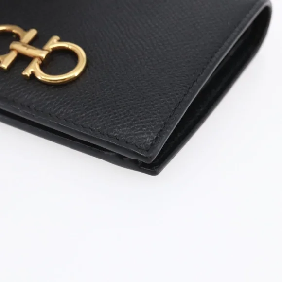 Salvatore Ferragamo Gancini compact LIKE NEW! - Picture 8 of 16